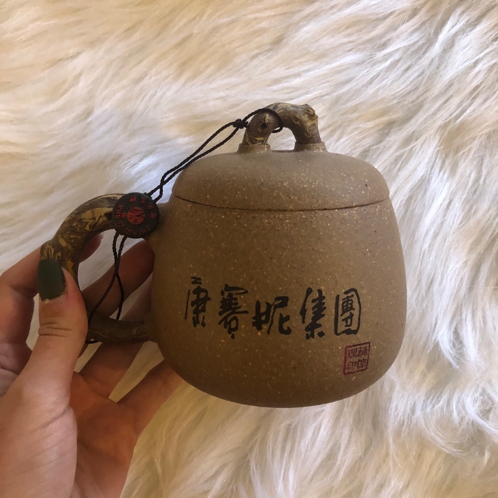 Consinee Group pottery bowl